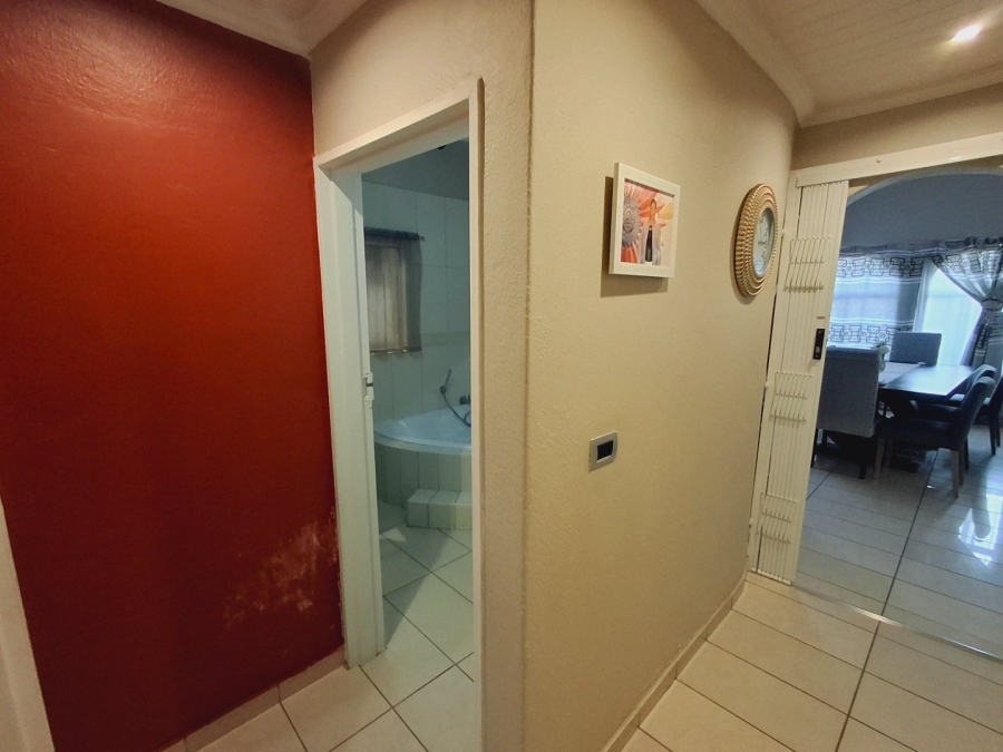 3 Bedroom Property for Sale in Vaalpark Free State